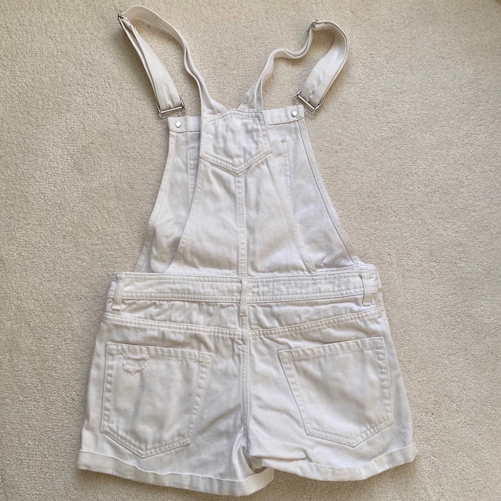 White overalls - Picture 3 of 3
